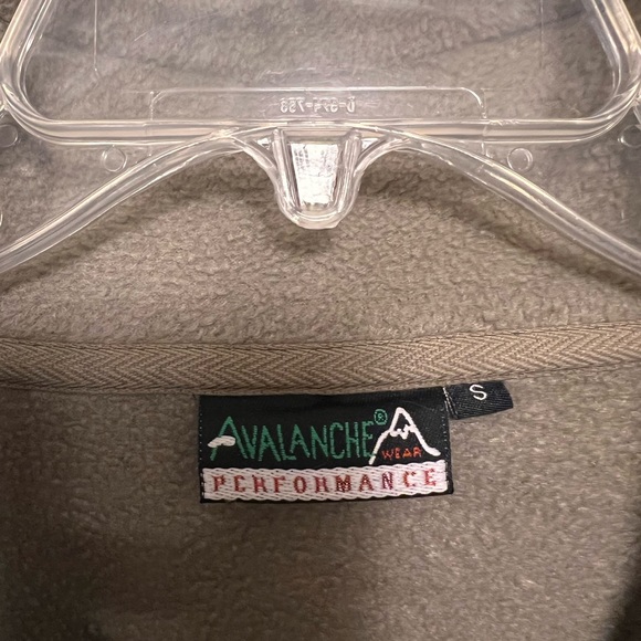 Avalanche Performance Fleece Pullover - Picture 3 of 3